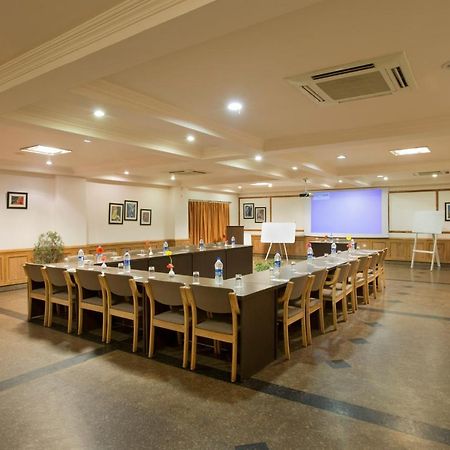 The Manor Kashipur By Leisure Hotels Exterior photo