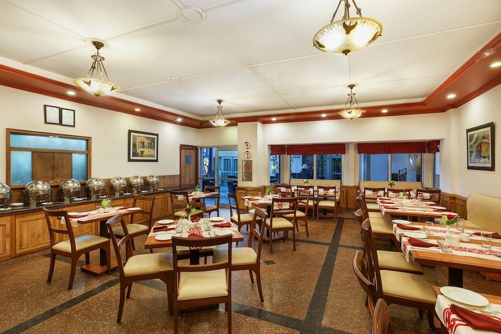 The Manor Kashipur By Leisure Hotels Exterior photo