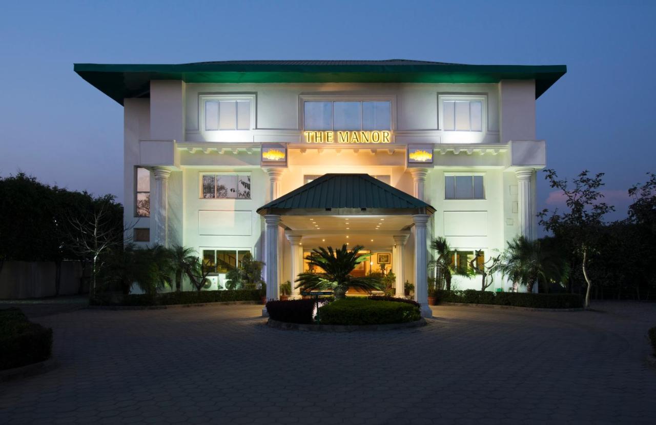The Manor Kashipur By Leisure Hotels Exterior photo