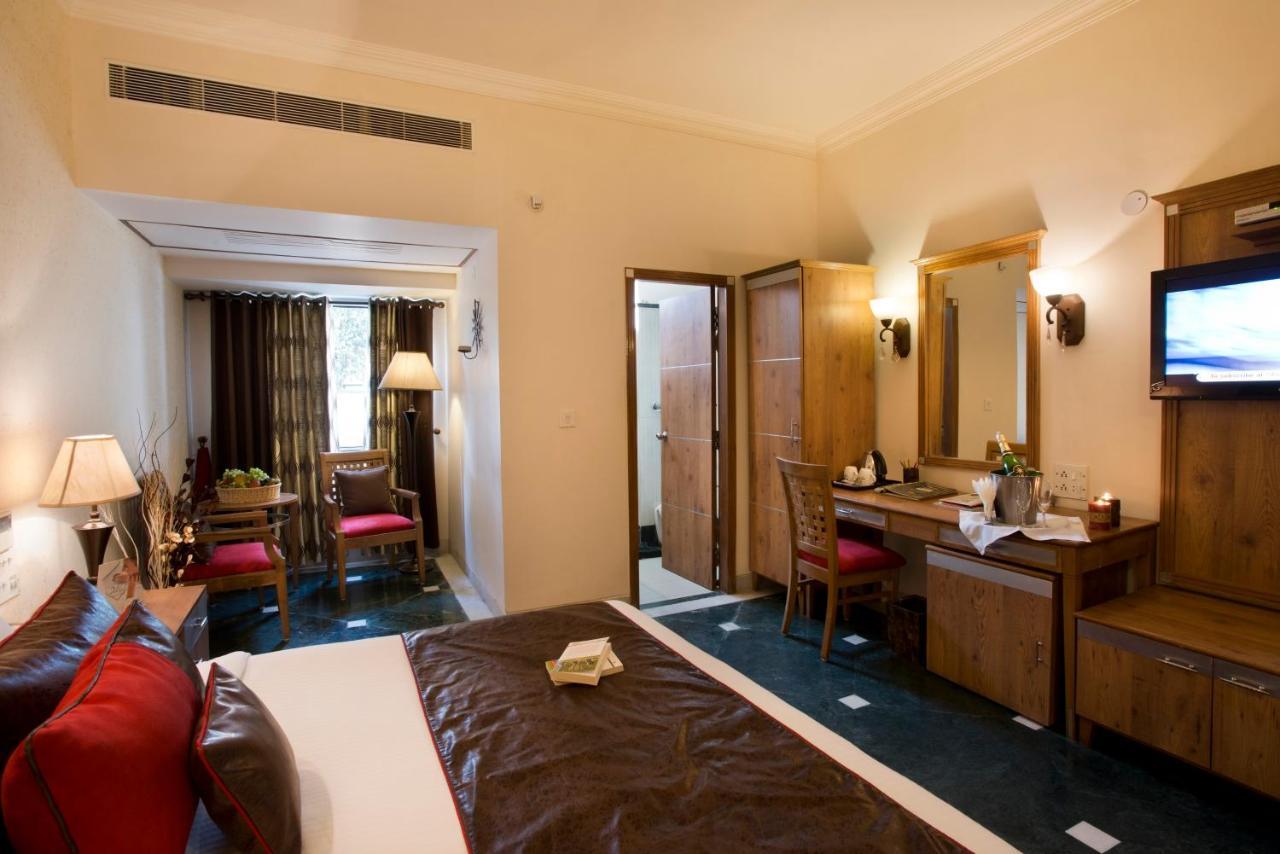 The Manor Kashipur By Leisure Hotels Exterior photo