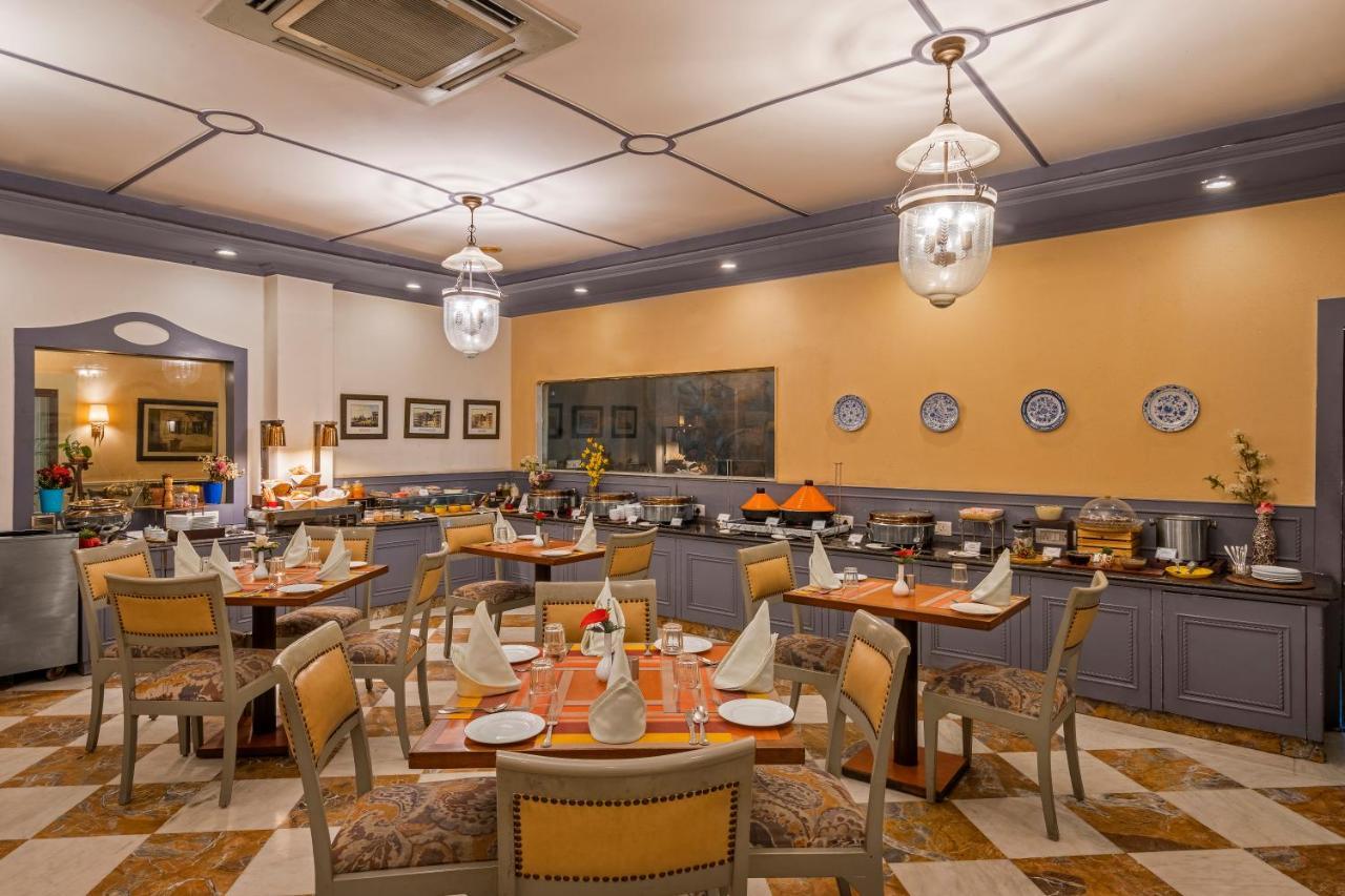 The Manor Kashipur By Leisure Hotels Exterior photo